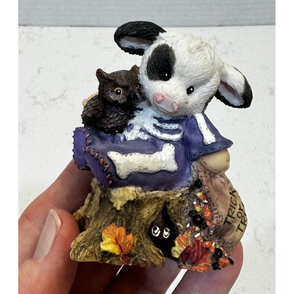 1996 Marys Moo Moos Who-o-o Are Moo-o-o Cow Skeleton Halloween Figurine 185744